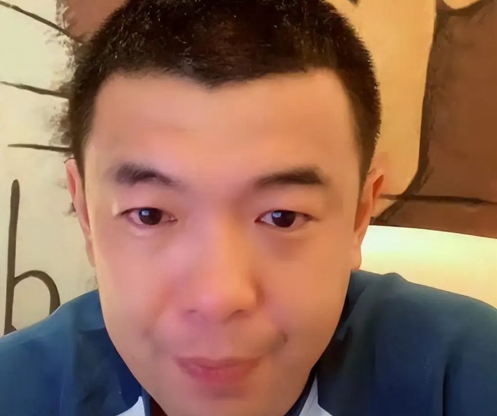 还是他关系, 李霄鹏
